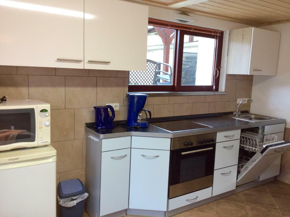 Ferienwohnung Am Grunbach Ратен Екстериор снимка