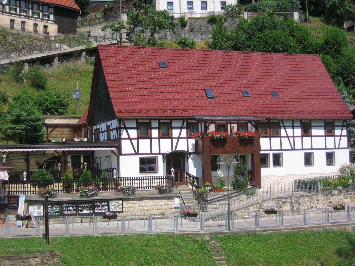 Ferienwohnung Am Grunbach Ратен Екстериор снимка