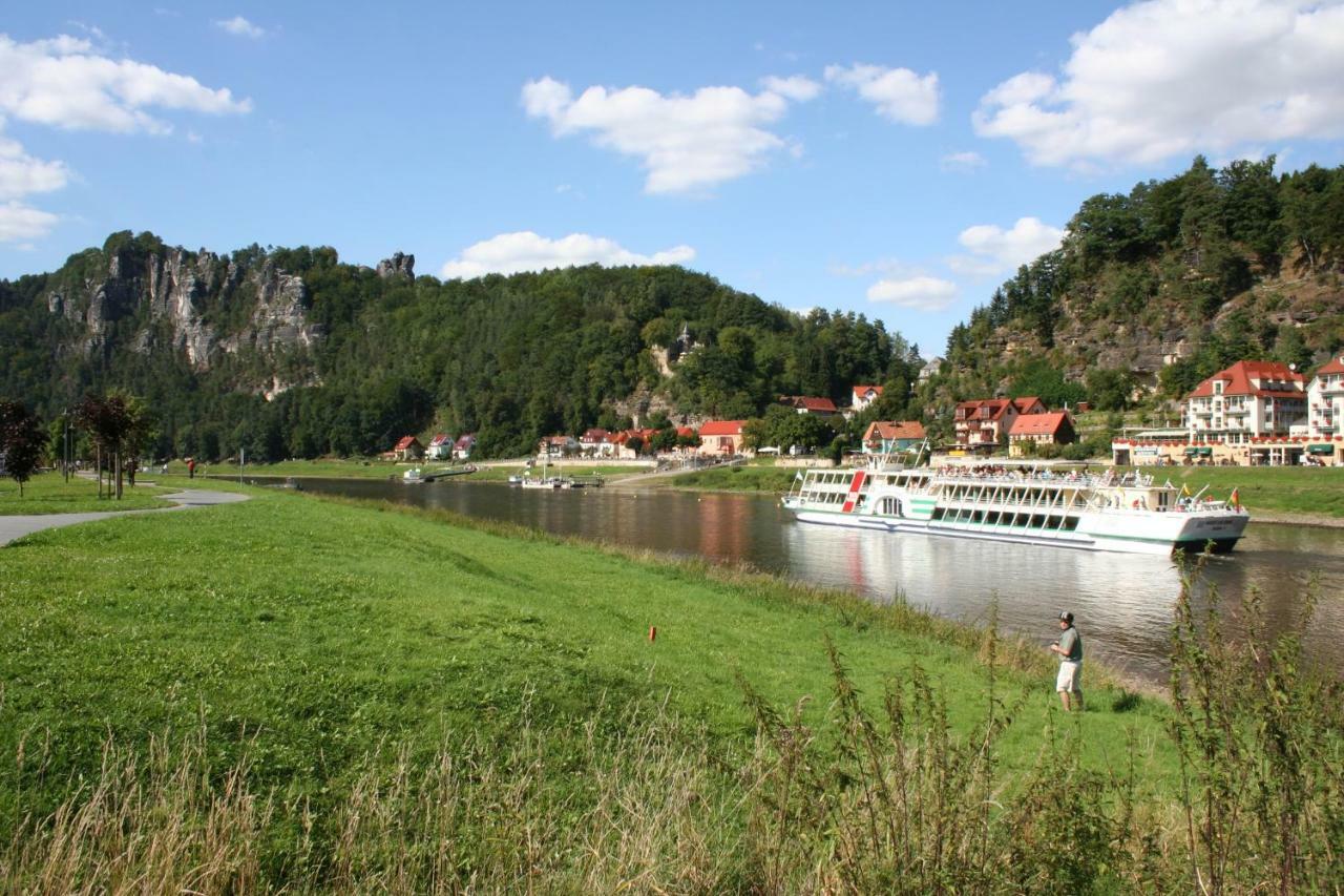 Ferienwohnung Am Grunbach Ратен Екстериор снимка